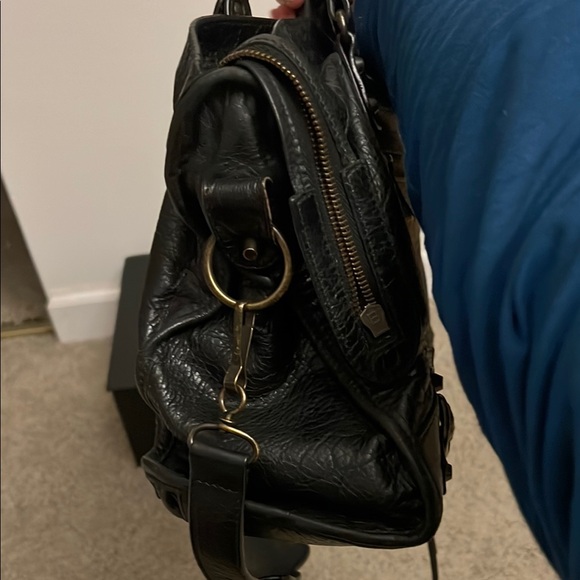Balenciaga City Bag in Black - Picture 5 of 16